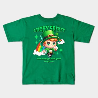 LUCKY SPIRIT YOU ALWAYS LOOK GOOD IN GREEN Kids T-Shirt